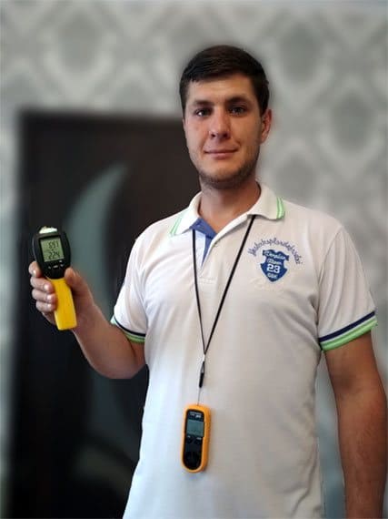 Фахівець з видалення цвілі