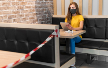 Клопы в офисе или магазине, как действовать руководителю